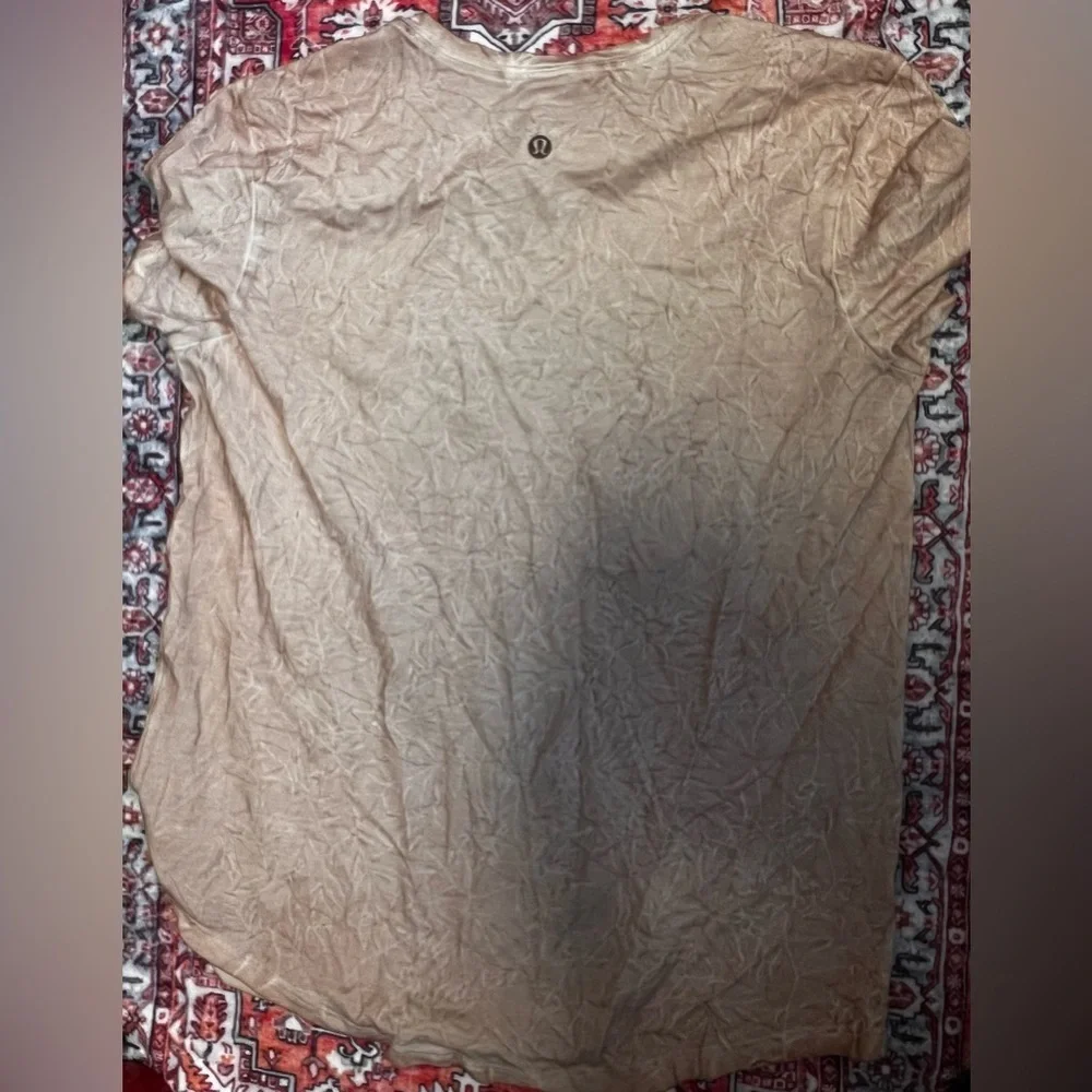 Lululemon short sleeve marble top size 4 excellent condition tech swiftly soft